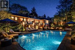 6 PENWOOD CRESCENT S Toronto, ON M3B 2B9