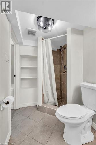 9 Dunbar Road S, Waterloo, ON - Indoor Photo Showing Bathroom