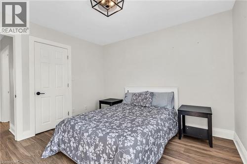 9 Dunbar Road S, Waterloo, ON - Indoor Photo Showing Bedroom