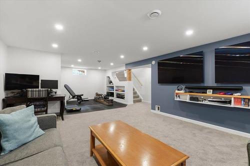 590 Oxford Street, Winnipeg, MB - Indoor