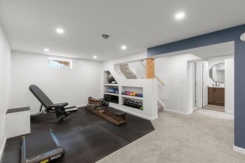 590 Oxford Street, Winnipeg, MB - Indoor Photo Showing Gym Room