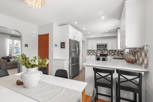 590 Oxford Street, Winnipeg, MB - Indoor