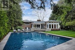 2 COLVESTONE ROAD Toronto, ON M2L 1X3