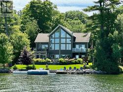 668 HATTON AVENUE Selwyn, ON K0L 1T0