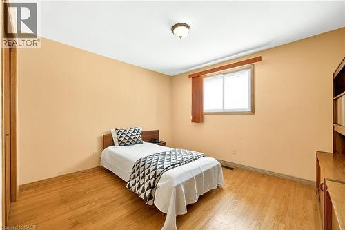 11 Pinard Street, Hamilton, ON - Indoor Photo Showing Bedroom