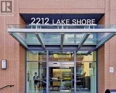 2005 - 2212 LAKE SHORE BOULEVARD W Toronto, ON M8V 1A4