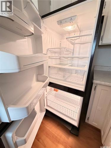 33 Willowview Street, Regina, SK - Indoor