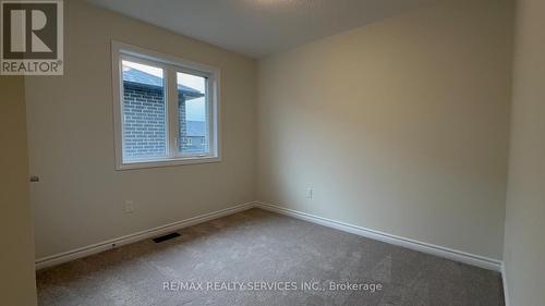 10 Molnar Crescent, Brant, ON - Indoor Photo Showing Other Room
