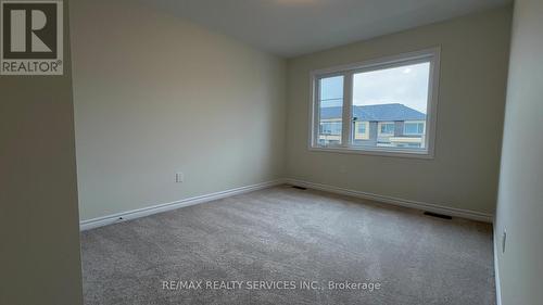 10 Molnar Crescent, Brant, ON - Indoor Photo Showing Other Room