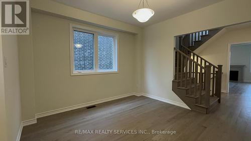 10 Molnar Crescent, Brant, ON - Indoor Photo Showing Other Room
