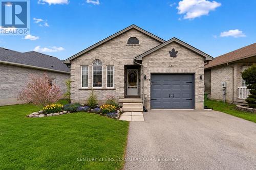 17 COTTONWOOD DRIVE  St. Thomas, ON N5P 4M3