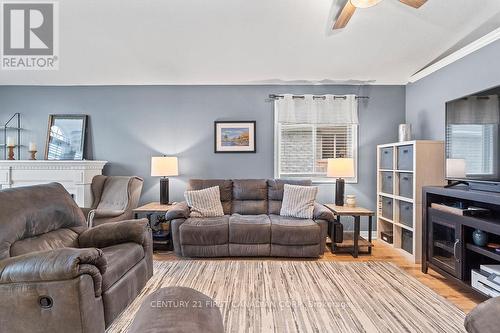 17 Cottonwood Drive, St. Thomas, ON 