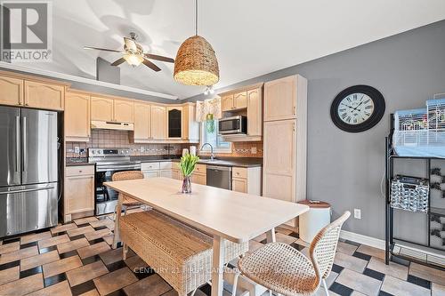 17 Cottonwood Drive, St. Thomas, ON 
