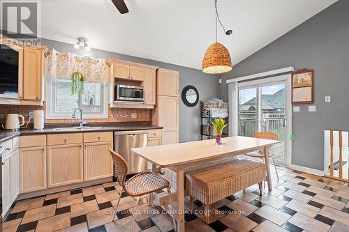 17 Cottonwood Drive, St. Thomas, ON 