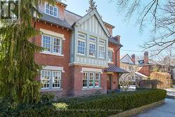 63 HIGHLAND AVENUE Toronto, ON M4W 2A2