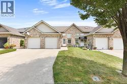 4924 Sixth STREET  Windsor, ON N9E 4X2