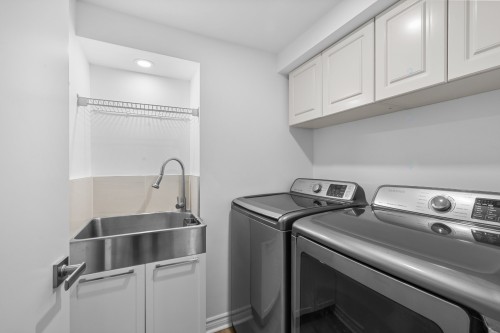 Laundry - 266 Av. Glengarry, Mont-Royal, QC - Indoor Photo Showing Laundry Room