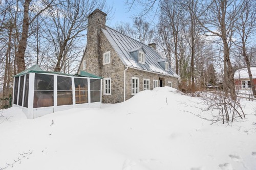 Extérieur - 8 Rue Des Sarcelles, Beaupré, QC - Outdoor
