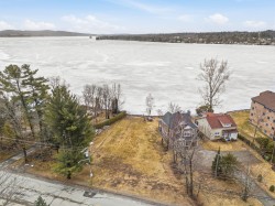 Av. du Parc  Sherbrooke (Brompton/Rock Forest/Saint-Élie/Deauville), QC J1N 3R5