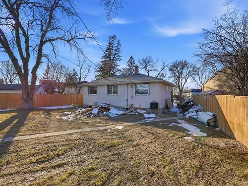 1178 Mccalman Ave, Winnipeg, MB 