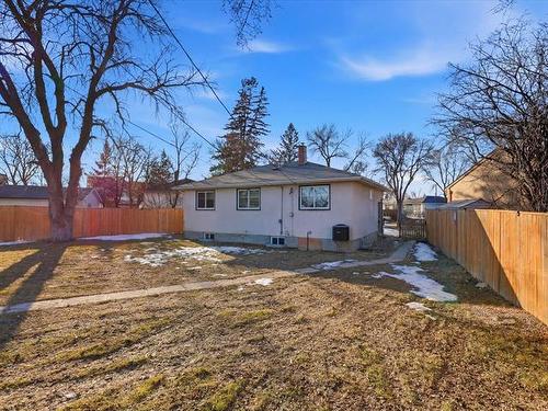 1178 Mccalman Ave, Winnipeg, MB 