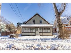 72 Salem ST Sackville, NB E4L 4J9