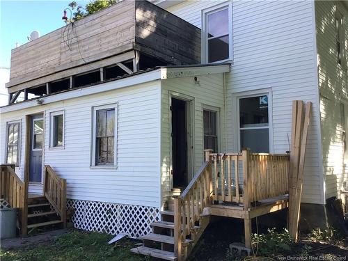 16 Dow St, Saint Stephen, NB 