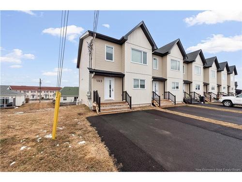 193 Ernest St, Dieppe, NB 