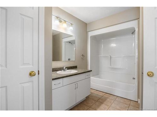 15-354 Amirault, Dieppe, NB 
