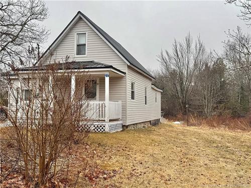 21 Maple St, Mcadam, NB 