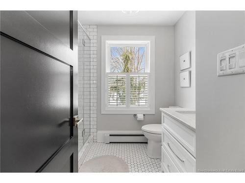 121 Winslow St, Fredericton, NB 