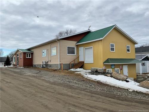 16 Hospital St, Bath, NB 