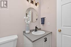 4 pc. main bath. - 
