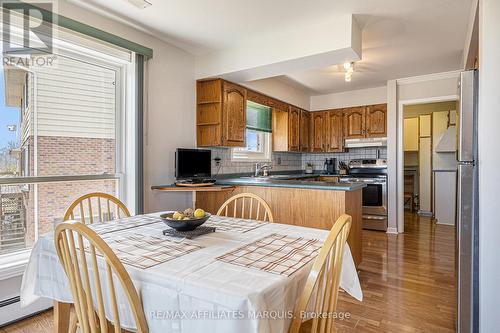 74 Colonel By Crescent, Smiths Falls, ON - Indoor Photo Showing Dining Room
