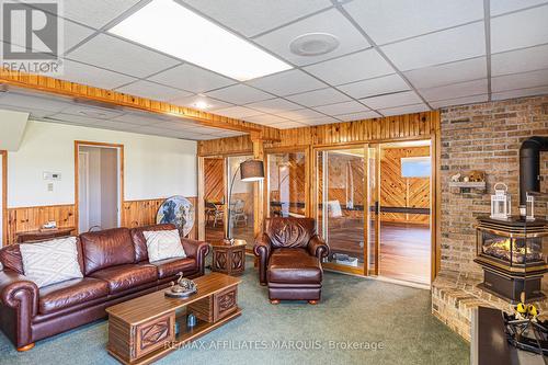 74 Colonel By Crescent, Smiths Falls, ON - Indoor
