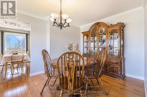 74 Colonel By Crescent, Smiths Falls, ON - Indoor Photo Showing Dining Room