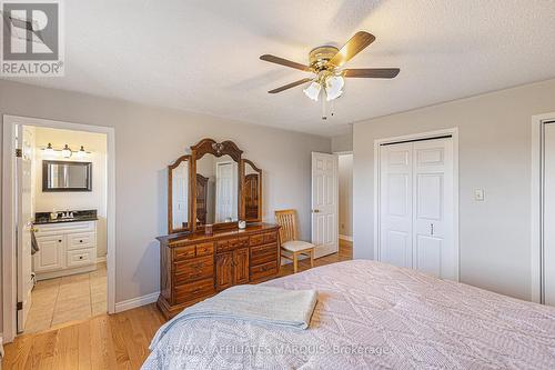 74 Colonel By Crescent, Smiths Falls, ON - Indoor Photo Showing Bedroom