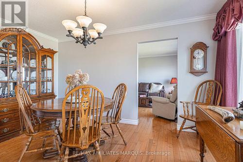 74 Colonel By Crescent, Smiths Falls, ON - Indoor Photo Showing Dining Room
