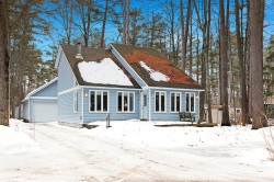 9 Av. Woodlawn Bristol, QC J0X 1G0