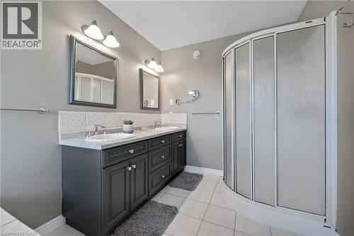 1295 Sheffield Road, Cambridge, ON - Indoor Photo Showing Bathroom