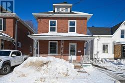 58 WILLIAM STREET W Smiths Falls, ON K7A 1N3