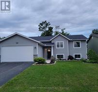 17 DUSTIN DRIVE  Petawawa, ON K8H 0G3