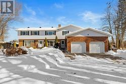 26 WILLOW LANE Merrickville-Wolford, ON K7A 4S5