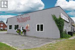 15 BROADVIEW AVENUE E Smiths Falls, ON K7A 4X3