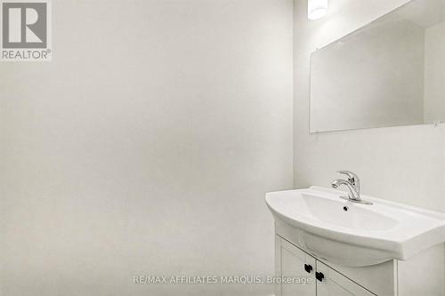 44 Whitcomb Crescent, Smiths Falls, ON - Indoor Photo Showing Bathroom
