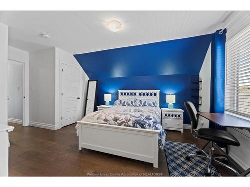 14 Dundee, Chatham, ON 