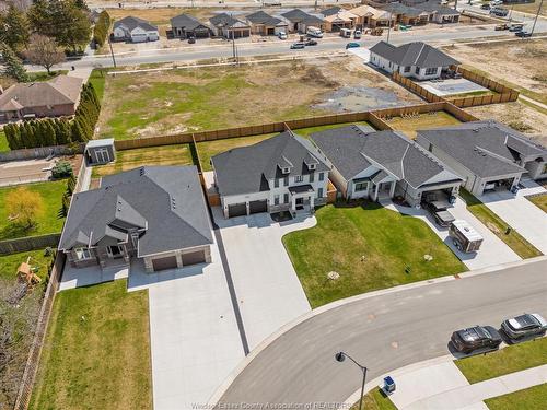 14 Dundee, Chatham, ON 