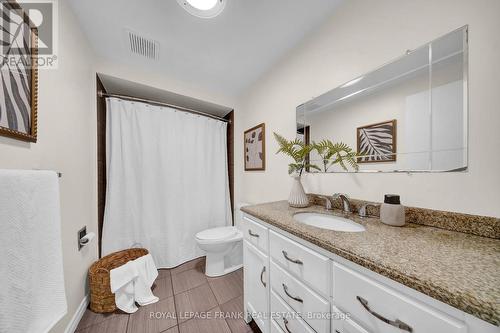 4 Pce Family Bathroom - 76 Cornwall Drive, Ajax (Central), ON - Indoor Photo Showing Bathroom