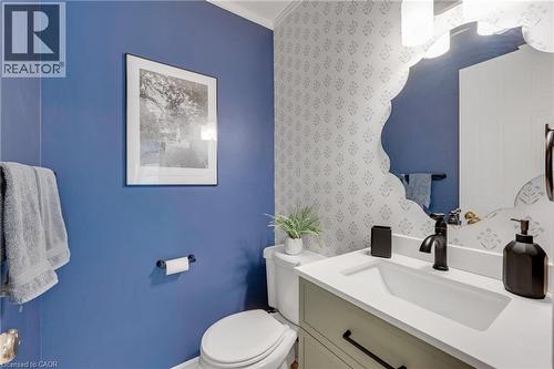 2051 Deer Run Avenue, Burlington, ON - Indoor Photo Showing Bathroom