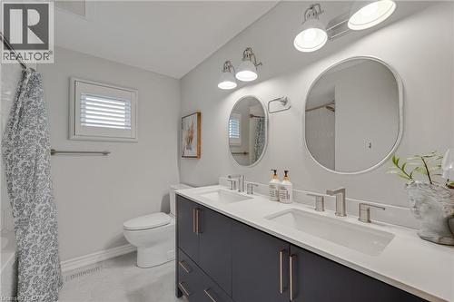 2051 Deer Run Avenue, Burlington, ON - Indoor Photo Showing Bathroom